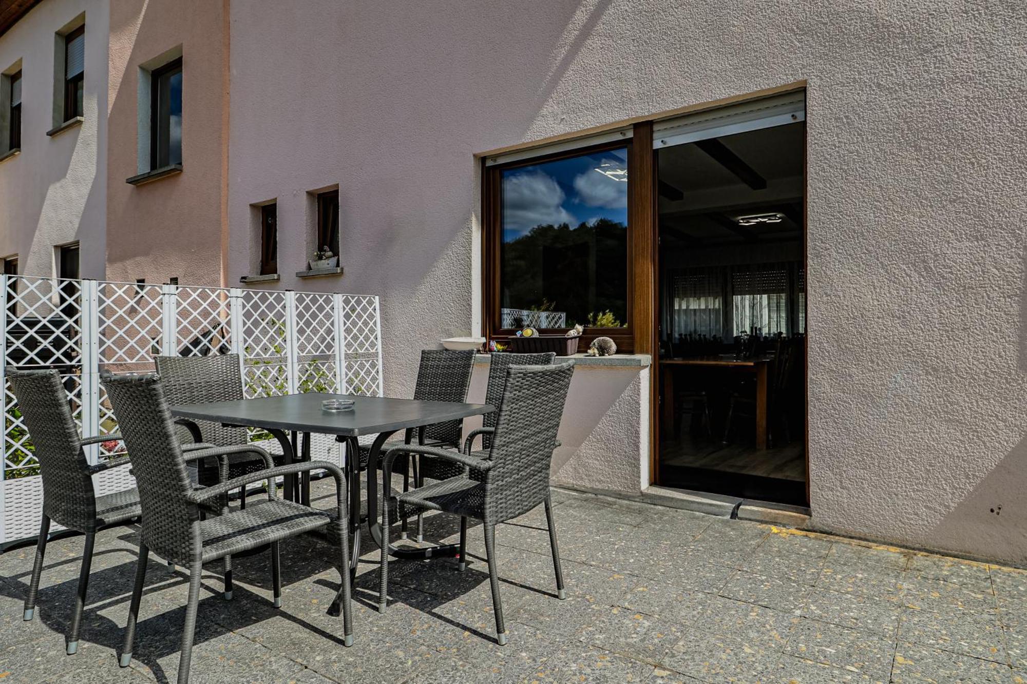 Exklusive Moselidylle: Fewo Mit Traumhaftem Staustufenblick, Netflix, Terrasse Neef Dış mekan fotoğraf
